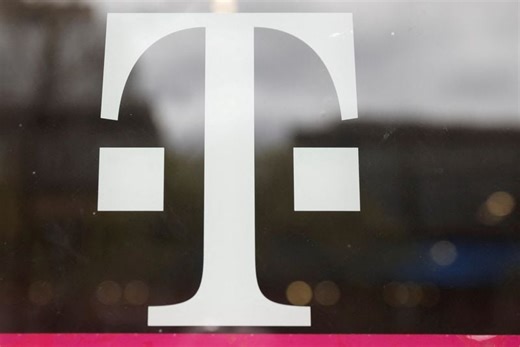 Verizon Wireless sues T-Mobile, alleges false advertising