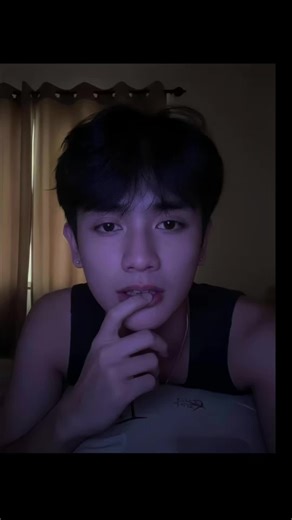 Webcam Photo Tutorials for Stunning Selfies