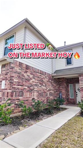 🚨 New on the market TODAY! 🚨 Fresh listing, great potential, and ready for its next owner. 🔗 Full details on HAR: https://s.hartech.io/mGjQOFsf6w8u 📩 Message me before it’s gone! #JustListed #NewListing #HoustonRealEstate #HARHomes #TexasRealEstate