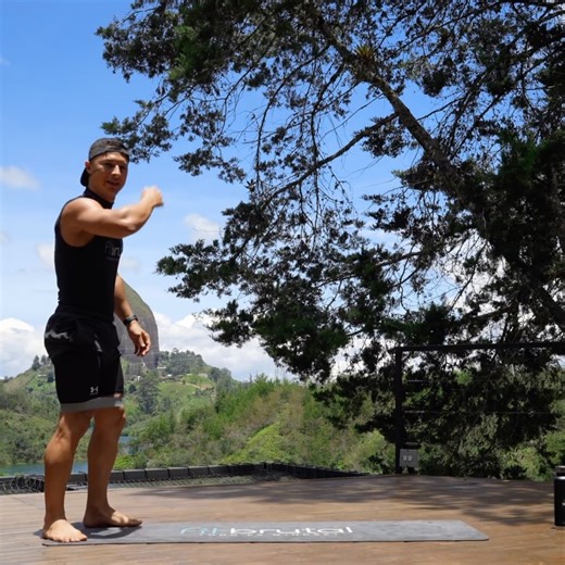 Coach Adrian Jesus on Reels