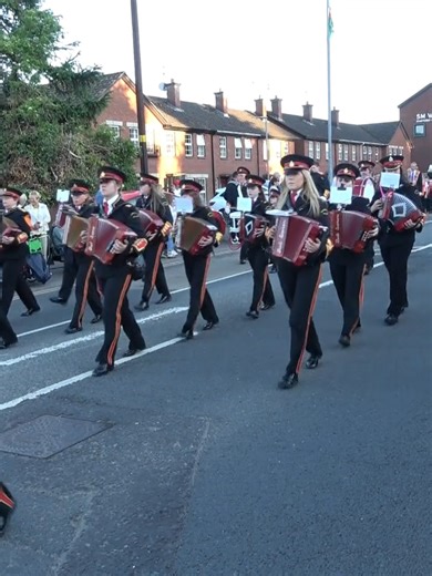Mavemacullen Accordion Band @ Banbridge VE Day 80th Anniversary Parade 2025