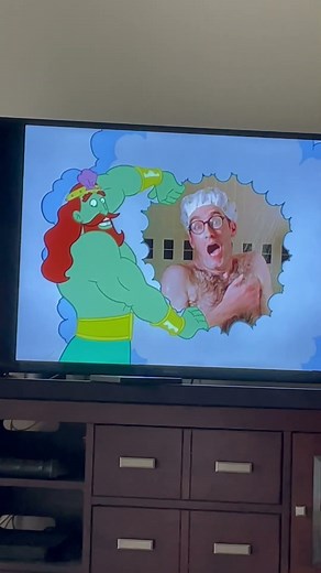 SpongeBob SquarePants Tom Kenny taking a shower 🚿￼