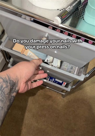 Press on just remover that doesn’t actually damage your nails ✨ #nailremover #pressonnails #pressonnailremoval #exsivia #nailcare