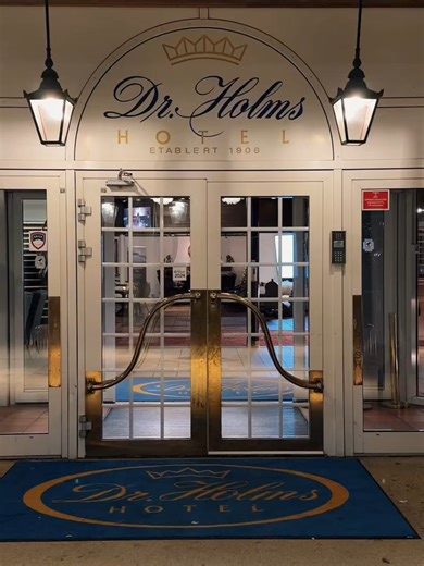 På kryss og tvers på Geilo🏨 Vi sjekker inn på Dr. Holms hotell og viser fram stemning, rom og omgivelser. Klassisk Geilo opplevelse. 👇 Hvilket hotell bør vi teste neste gang? #fyp #storytime #testingthings #worthit #unexpected #reisetips #hotell #Geilo