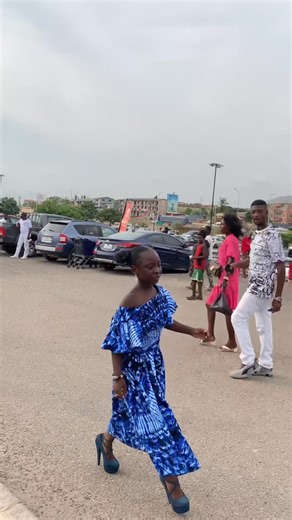 Phoebe Zoe on Instagram: "I decided to prank people on the streets with my iconic stumble walk, did it flop? Watch to the end 🤣 #goviral #reelsfyp"