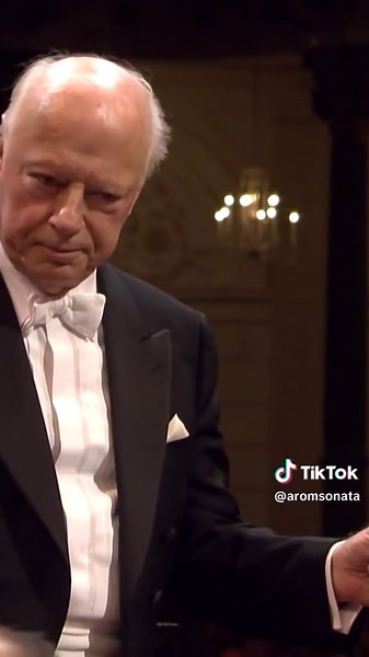 Haffner Symphony: A Journey with Haitink and Mozart