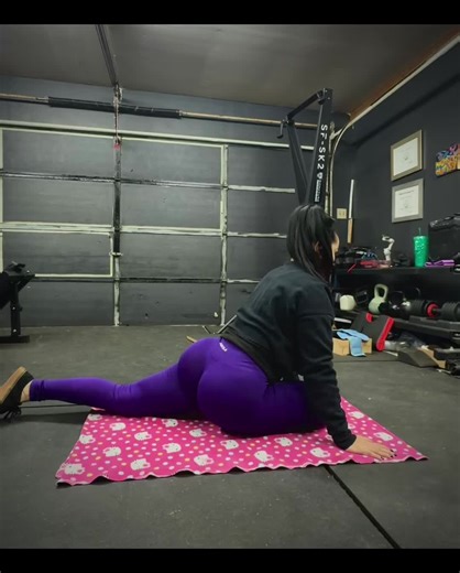 Just a few minutes of stretching makes a big difference #dfwtrainer #strerching #momsoftiktok #journey