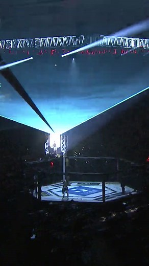 ELLEGARDENのSalamanderで入場するはずが... #梅野源治 #YAVAY #荒木隼人 #GenjiUmeno