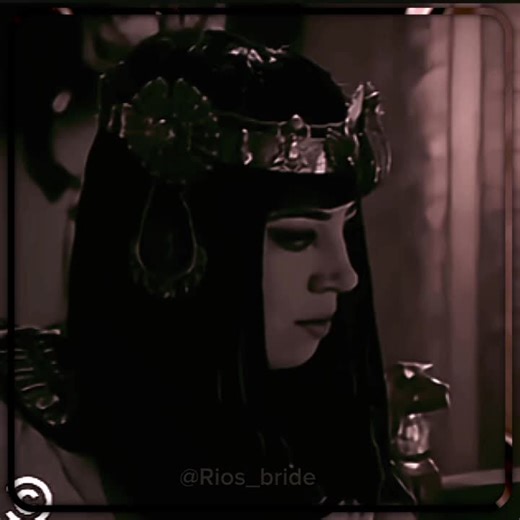 forget her blond hair THIS IS A HEAR ME OUT#aubreyplaza #aubreyplazaedit