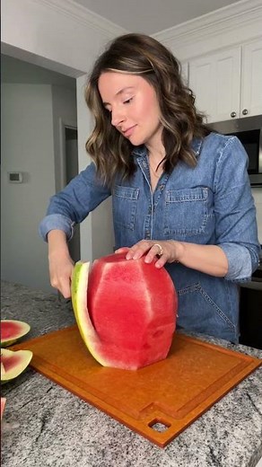 The EASIEST Way to Cut a Watermelon