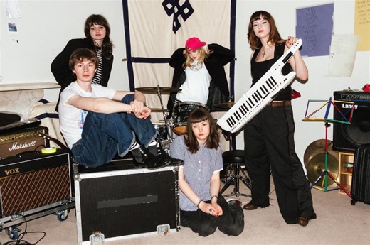 Man/Woman/Chainsaw sign to Fat Possum and announce debut EP, Eazy Peazy