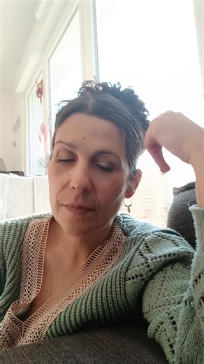 Vidéos de ❤️P'tit Chaperon Rouge 🐺 (@ptitchaperonrouge) avec son original - ❤️P'tit Chaperon Rouge 🐺