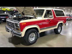1983 Ford Bronco in White & Red