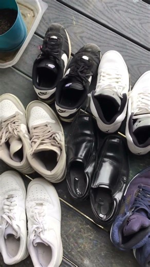 BUSTED SHOES VS NEW SHOES #shoes #sneakerhead #shorts #roastme