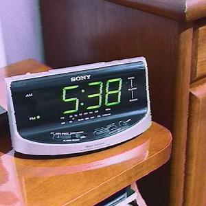 Tutorial: Vaporwave VHS effect using GIMP