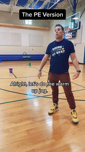 PE Warm-Up Reactions #TeacherLife #SchoolHumor #PEProblems #StudentStruggles #TeacherComedy #ClassroomLaughs #PEClass #TeacherRelatable #FYP | meow teacher meow