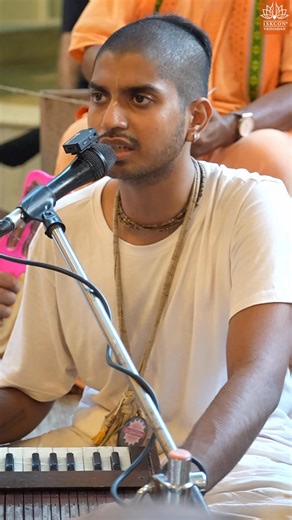 13K views · 784 reactions | Heart-Touching Hare Krishna Maha Mantra Kirtan | Vrindavan Temple | Iskcon vrindavan | Facebook