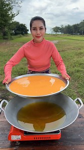 31M views · 314K reactions | 讀 Stir-fried noodles with creamy egg yolk magic | Cook with Me | Facebook