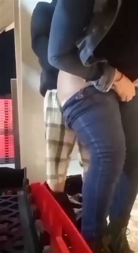 Cheating wife getting fucked at truck stop by 18 year old 😈
