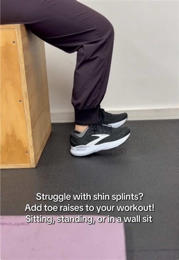 If you struggle with shin splints like I did, add these to your workout! #shinsplints #shinsplintsexercise #painrelief #injuryprevention #personaltrainer