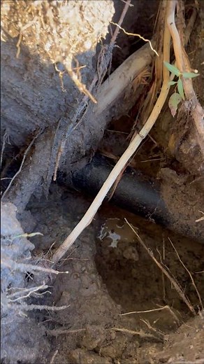 Non-Destructive Potholing of underground utilities using NDD Vacuum Truck