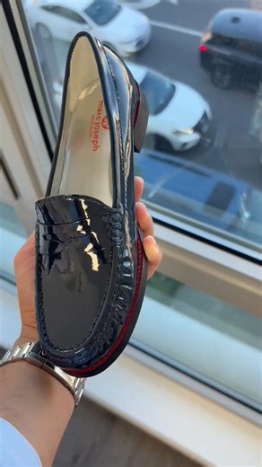 10% Off Code: SHOE10 | Limited Time Offer Look no further than Marc Joseph. Hand crafted by skilled artisans in Brazil, our essentials are perfect for any and every wardrobe. | Marc Joseph New York