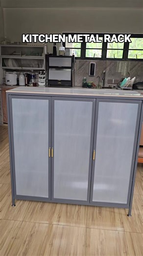 KITCHEN METAL RACK: Durable Storage Solutions