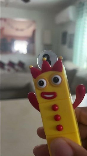 Numberblocks 3 is crying