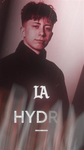 May Moving on to May and to the CoD League: Stage 4 Major Grand Finals, where we witness an unstoppable force. HyDra of LA Thieves is dominating Atlanta FaZe, single-handedly dismantling their team with a flawless five-kill streak, leaving them with no answers. 🗳️ Vote now: http://esportsawards.com/playofthemonth/ Voting closes on November 12. #PlayOfTheYear | Esports Awards