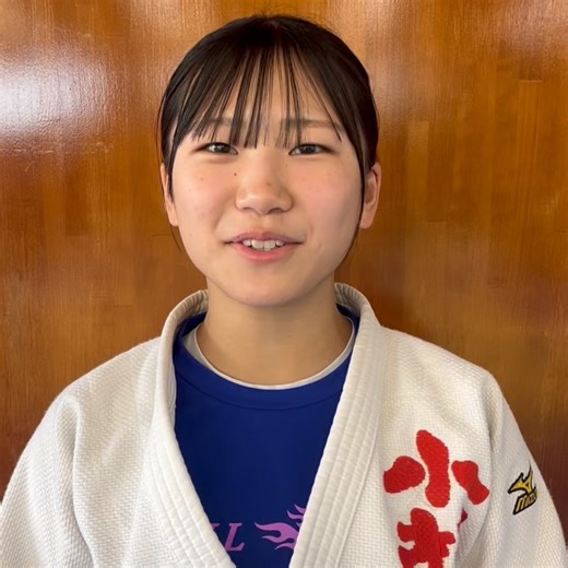 鹿屋体育大学柔道部 on Instagram: "【新入生紹介🌸14.】 本日も新入生紹介をしていきます！ 14人目はフレンドリーで笑顔の素敵な印象の清水彩凪ちゃんです。何事にも全力で頑張って欲しいです☺️ 次回もお楽しみに⭐︎ #鹿屋体育大学 #鹿屋体育大学柔道部 #nifs #judo #新入生紹介"