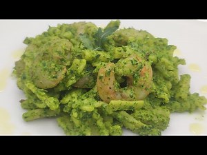 Pasta gamberetti, mandorle e rucola