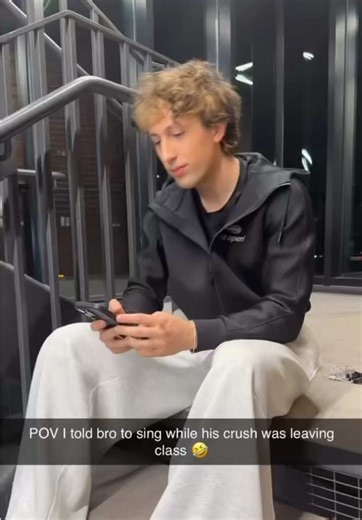 can’t believe what she said 🥹 #boston #franksinatra #singing #college #michaelbublé