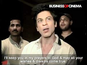 Shah Rukh Khan wishes fans a Happy New Year 2011