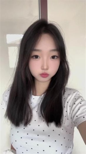 亲爱的女孩 任何时候你都可以转头和放弃 人生没有什么是必须的