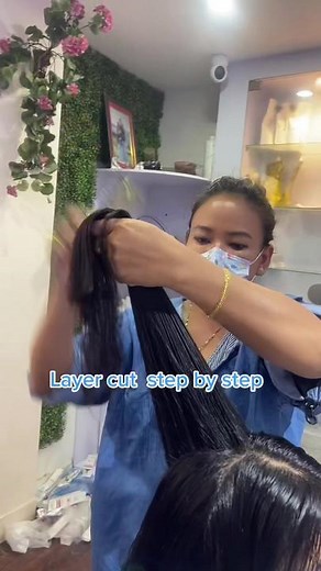 Layered Haircut Tutorial: Step-by-Step Guide
