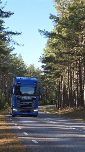 Scania Super is not only groundbreakingly fuel efficient, but it also delivers an improved operative range, superior technical robustness, and an extended component service lifetime. | Scania Group