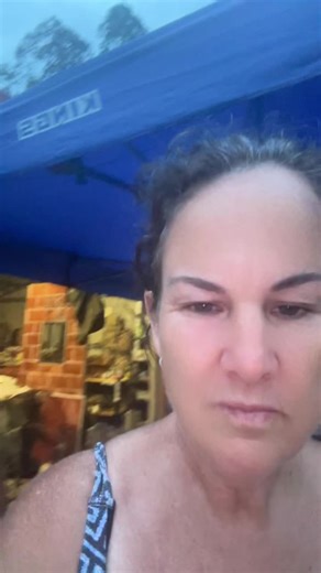 First time tasting a cocky apple. #100acres #didntdie