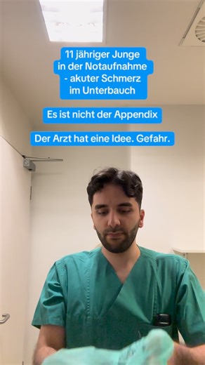 DocAzad - Aufklärung & Leben als frischer Arzt on Instagram: "Ein 11 jähriger Junge wird am Abend in die Notaufnahme gebracht. Am Mittag hat er noch ganz normal Fußball gespielt. Gelacht. Getobt. Jetzt klagt er über starke Schmerzen im Unterbauch. Zuerst nur diffus. Dann zunehmend rechtsseitig. Die Eltern sind besorgt. Sie berichten, dass er sich mehrmals auf die Seite gelegt hat und sich kaum bewegen kann. Keine Übelkeit. Kein Erbrechen. Die ersten Untersuchungen deuten auf eine Appendizitis hi