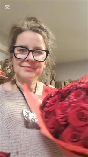 Magdalena Karniejew Pracownia Florystyczna Chabrowe Pole | W walentynkową sobotę pracujemy od 8 do 19 Ul. Niepodległości 81 Gryfice Uwaga ! Możesz zamówić kwiaty z dostawą do 35 km od Gryfic... | Instagram