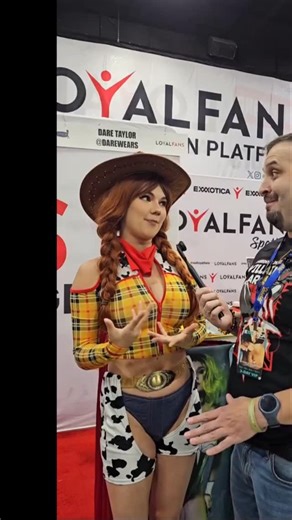 Daniel on Instagram: "Cosplaying Vampirella? It's easy, comfy, and commands respect! Why she loves stepping into this iconic role. #CosplayLife #Vampirella #CosplayCommunity #CosplayGoals #CosplayReels #ComicCon"