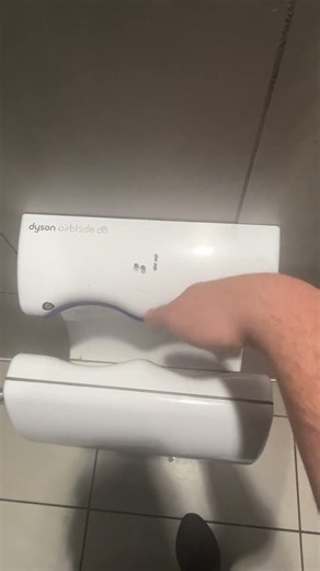 Filthy Dyson AirBlade dB, Lidl, Newport News, VA #dyson