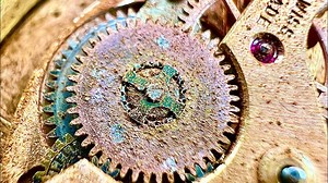 Restoring a rusted Tudor by Rolex | 390 full restoration