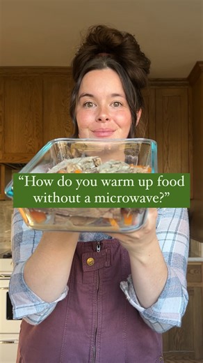 Reheating food without a microwave⬇️ Holiday leftovers? Don’t you dare put them in a microwave 😂 It’s been years since a microwave had a place in my homestead kitchen, and honestly, I’ve never once missed it. Before I fully let it go, I shoved it out to the garage just so I’d stop instinctively reaching for it. Out of sight… and eventually out of habit. Once I actually paid attention to how microwaves heat food, and that oddly rubbery texture they leave behind, that was pretty much the final st