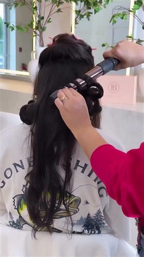 Our beautiful Soft Black (1C) clip ins styled ✨🖤 Bombay Hair Classic Clip ins