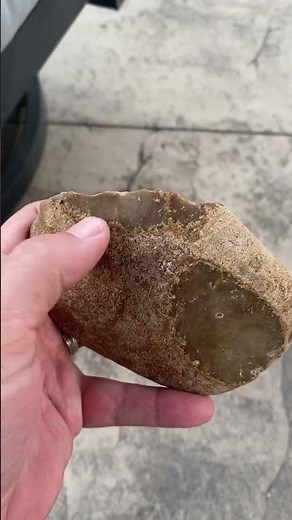 Basic flint knapping story