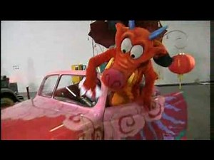 Characters Prepare trailer | Mickey's Magical Party (La Fête Magique de Mickey) | Disneyland Paris
