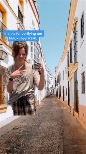 Sara Waisglass and Leighton Meester TikTok Compilation