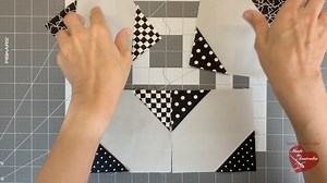 41K views · 2.1K reactions | Today we're making a modern block that has many possibilities. And I've chosen a black and white colour scheme because it's always a great combination. This will also work well with white and red, pink and green, black and red, even a red and green Christmas combination. Full video tutorial: https://youtu.be/xUw7ADQla8w | TeresaDownUnder | Facebook