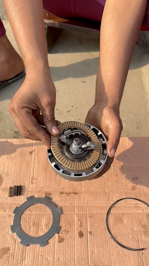 9.6K views · 31 reactions | Clutch box setting✅ #foryouシpage | AWAIS MALIK | Facebook