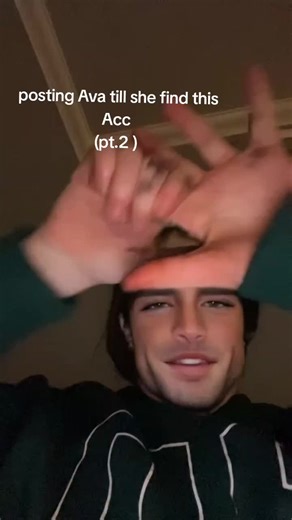 cant find the video of her cracking her toesbrokii#viral #fyp #postingbffuntilshefindsthis #crazy #blowthisup